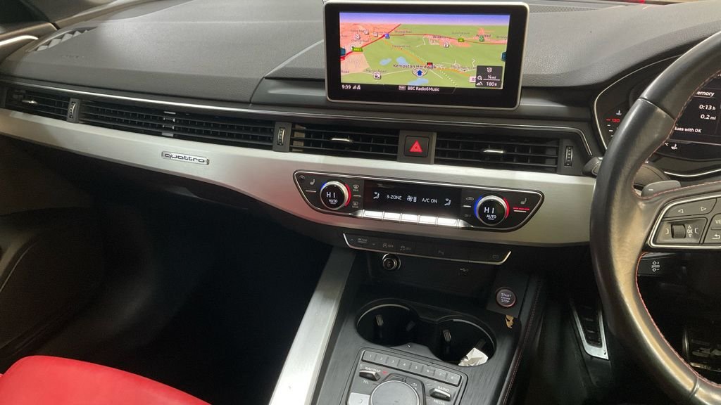 Used Audi A4 2018 for sale - 76792188: Photo 18