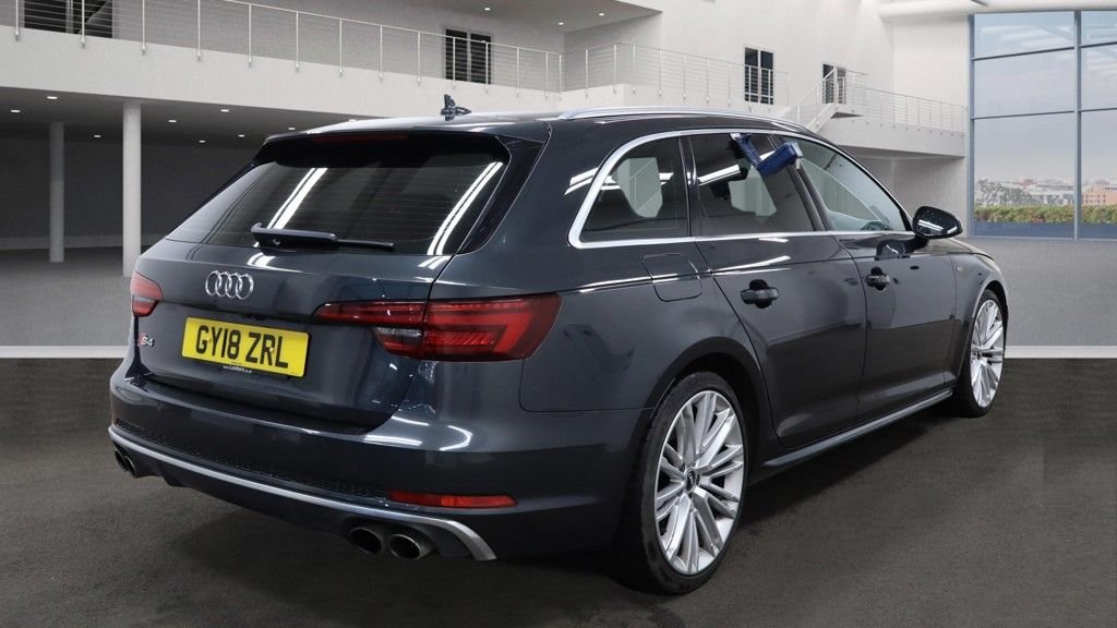 Used Audi A4 2018 for sale - 76792188: Photo 8