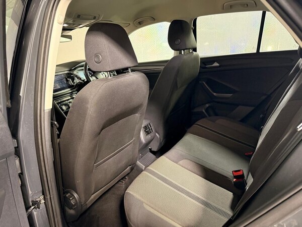 Used Volkswagen T-Roc 2019 for sale - 75666519: Photo 12