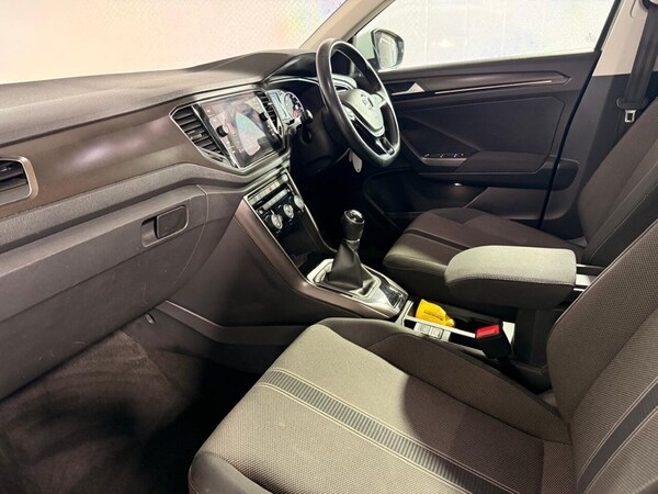 Used Volkswagen T-Roc 2019 for sale - 75666519: Photo 18