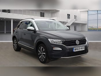 Used Volkswagen T-Roc 2019 for sale - 75666519: Photo