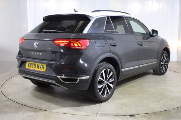 Used Volkswagen T-Roc 2019 for sale - 75666519: Photo 5