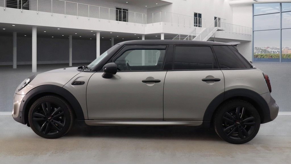 Used MINI Hatch 2019 for sale - 77920480: Photo 12