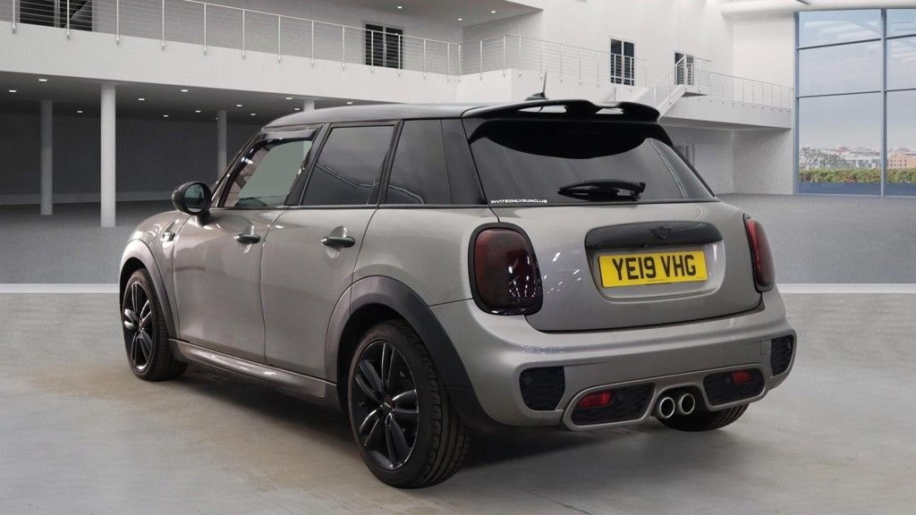 Used MINI Hatch 2019 for sale - 77920480: Photo 6