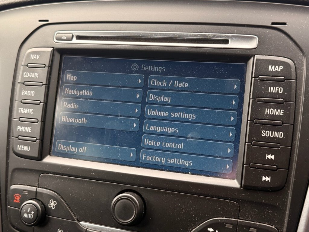 Used Ford Mondeo 2013 for sale - 77703672: Photo 32