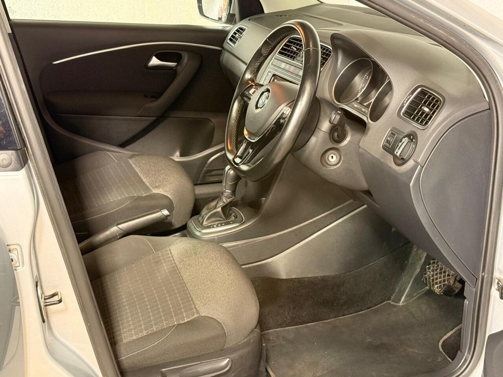 Used Volkswagen Polo 2016 for sale - 77110345: Photo 12