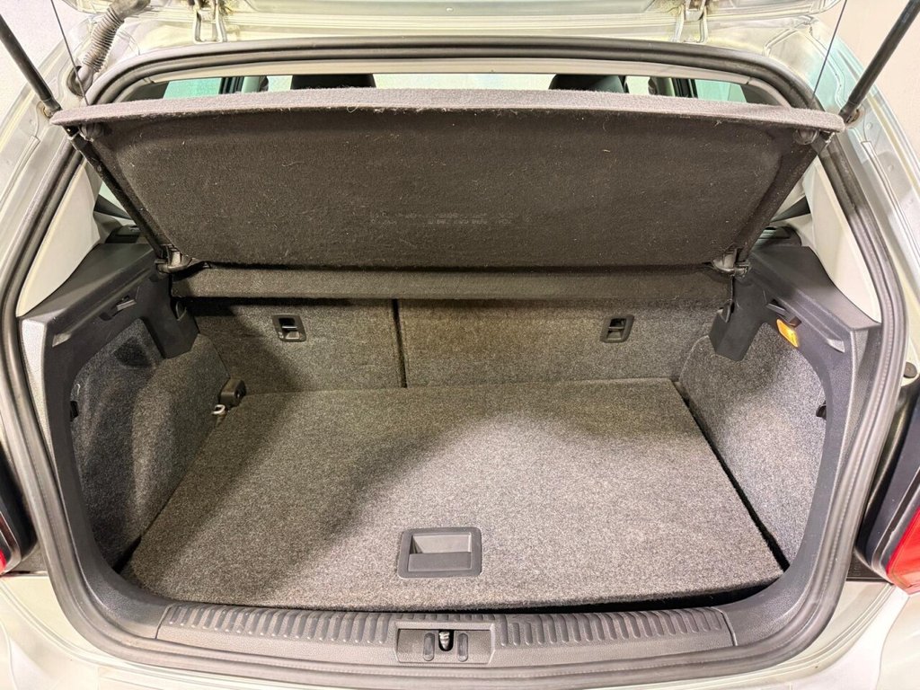Used Volkswagen Polo 2016 for sale - 77110345: Photo 26