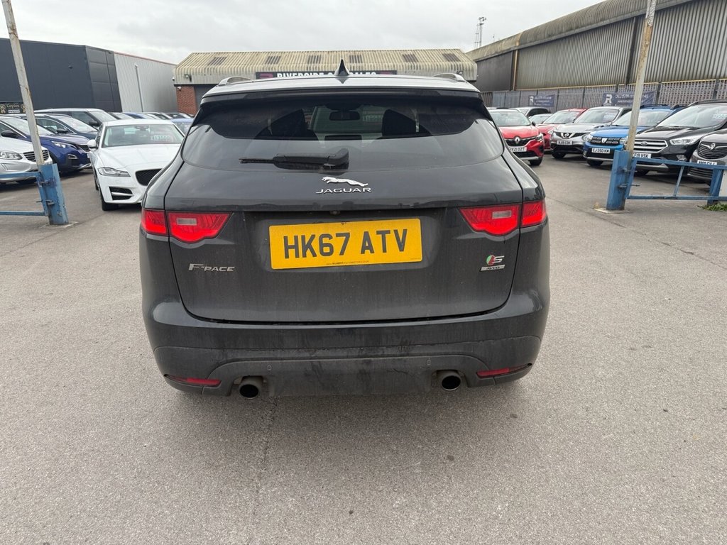 Used Jaguar F-Pace 2017 for sale - 76527227: Photo 10