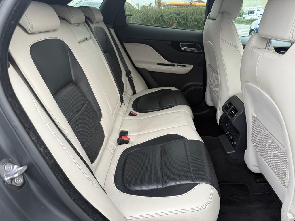 Used Jaguar F-Pace 2017 for sale - 76527227: Photo 14
