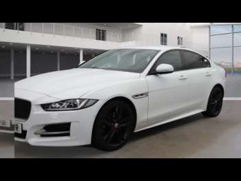 Used Jaguar XE 2018 for sale - 74819865: Photo