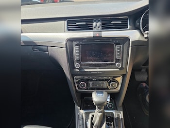 Used Skoda Superb 2010 for sale - 78672030: Photo