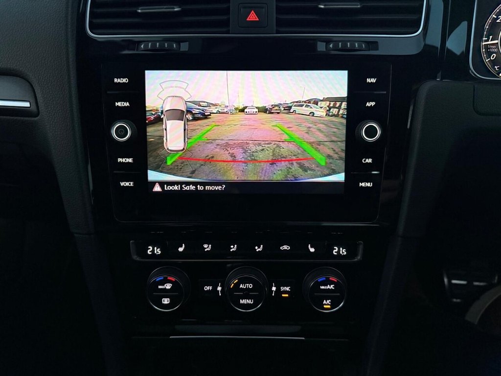 Used Volkswagen Golf 2020 for sale - 77089433: Photo 12