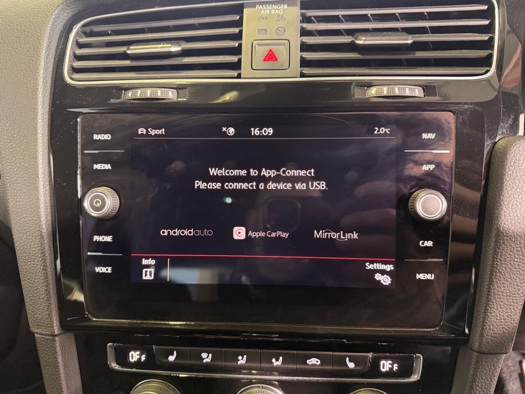 Used Volkswagen Golf 2020 for sale - 77089433: Photo 17