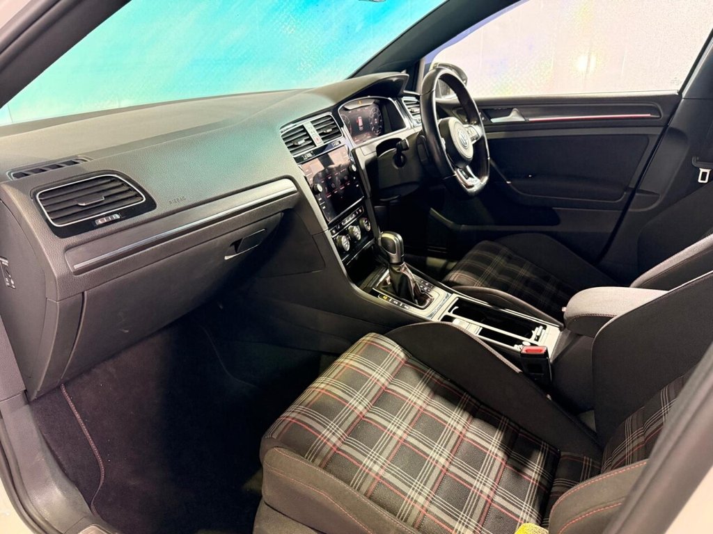 Used Volkswagen Golf 2020 for sale - 77089433: Photo 18