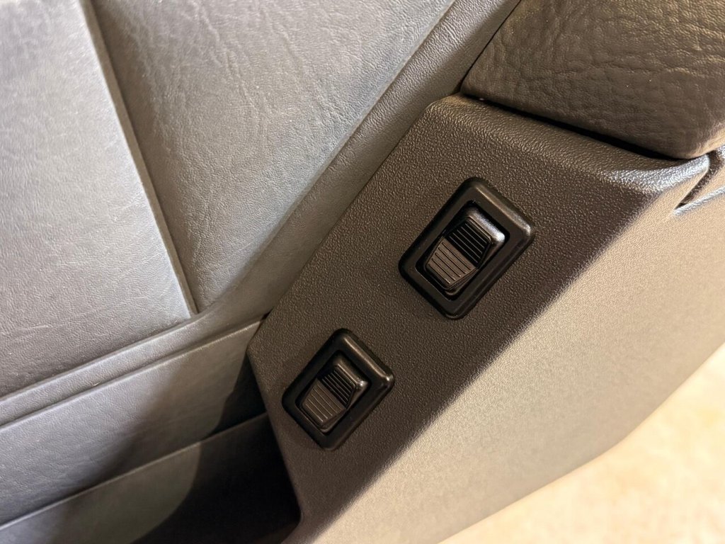 Used Ford Escort 1981 for sale - 76367405: Photo 36