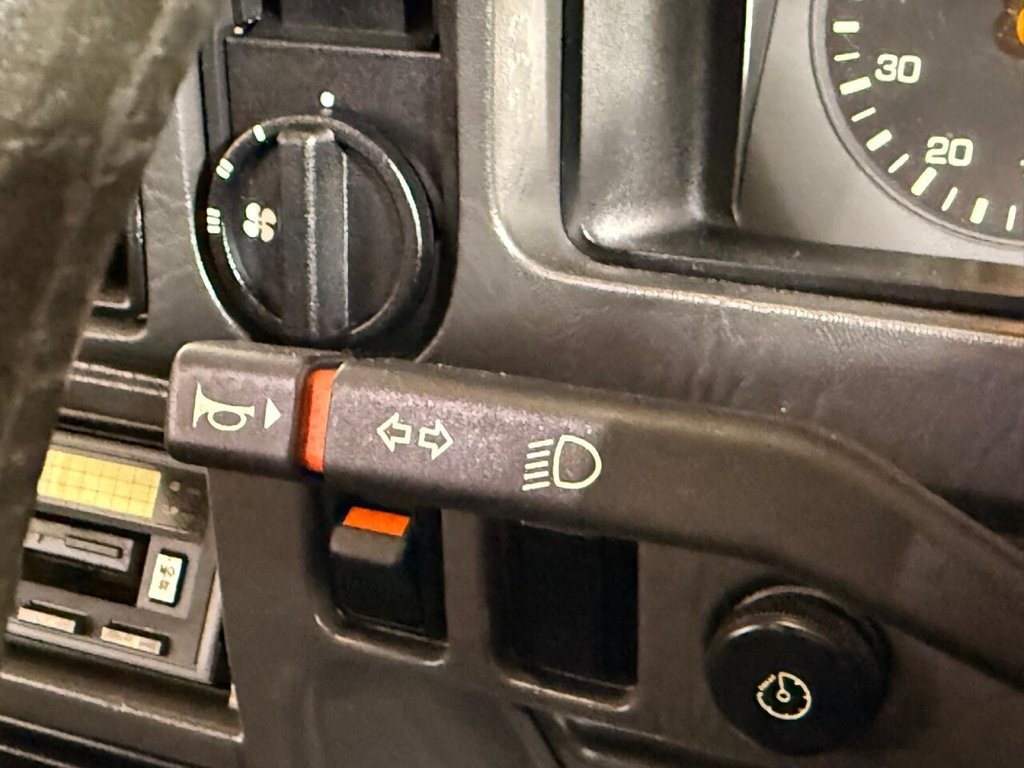 Used Ford Escort 1981 for sale - 76367405: Photo 44