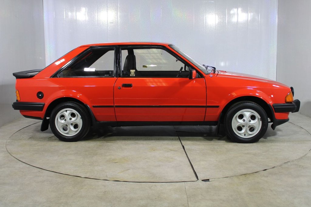Used Ford Escort 1981 for sale - 76367405: Photo 5