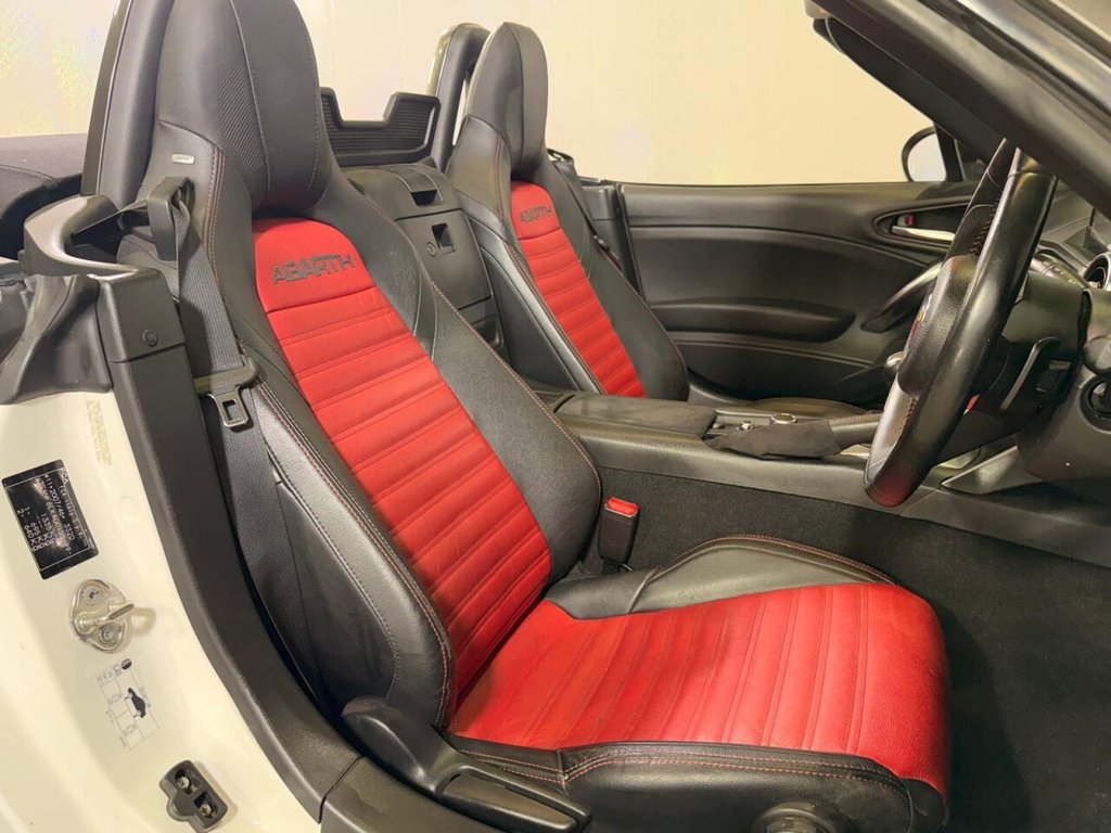 Used Abarth 124 Spider 2018 for sale - 75680845: Photo 29