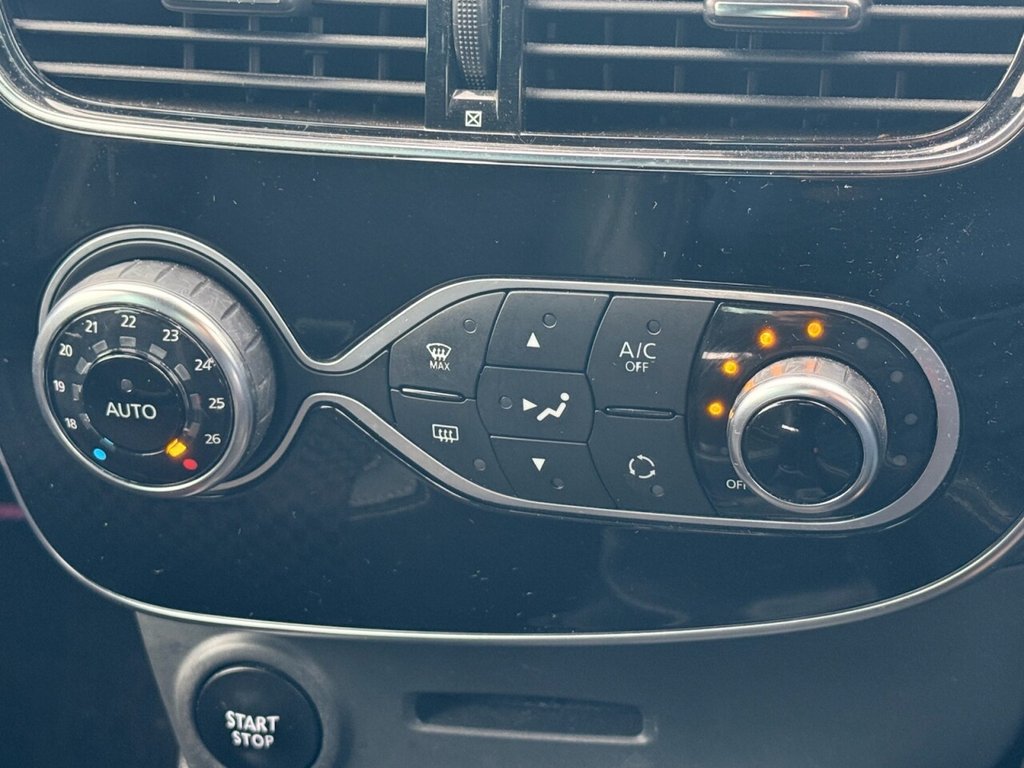 Used Renault Clio 2018 for sale - 77302021: Photo 24