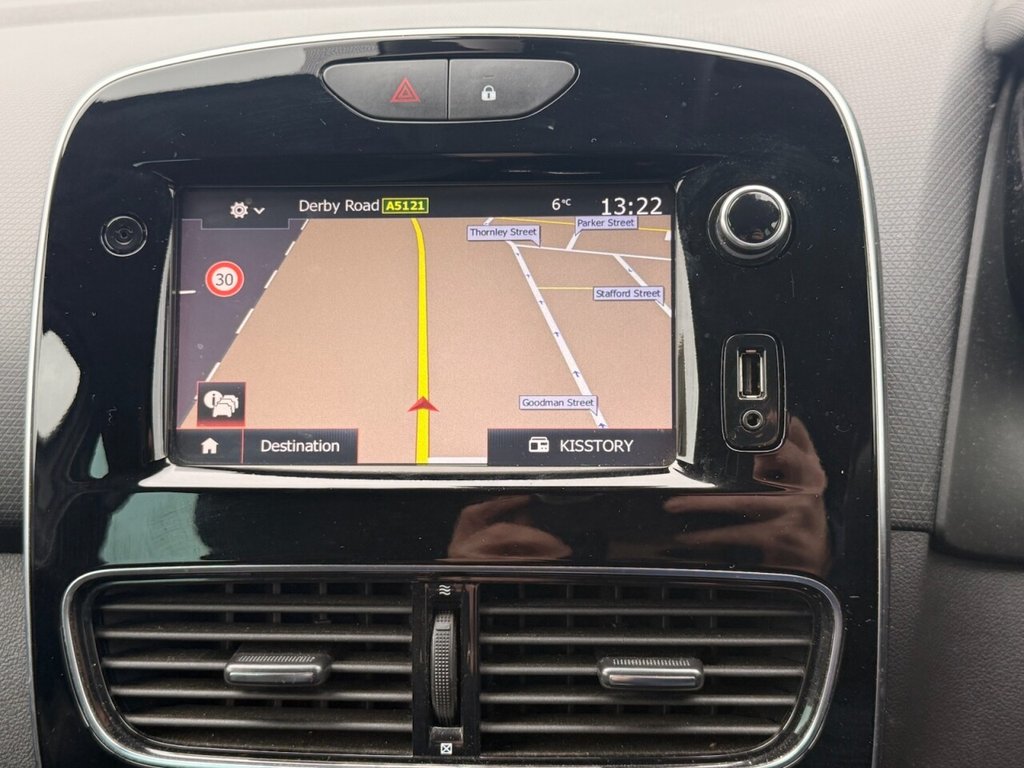 Used Renault Clio 2018 for sale - 77302021: Photo 27