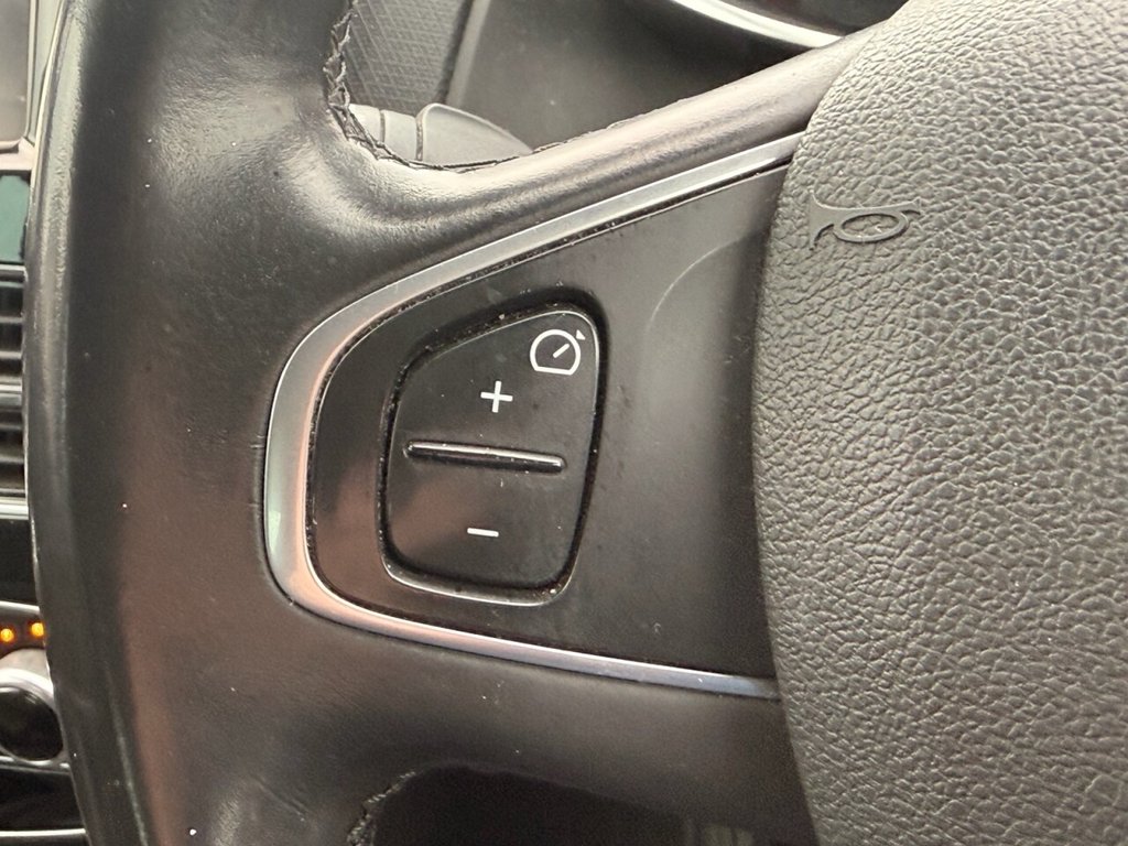 Used Renault Clio 2018 for sale - 77302021: Photo 37