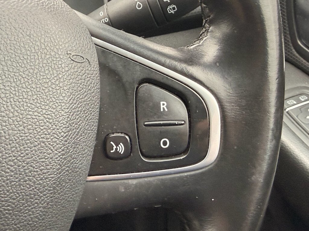 Used Renault Clio 2018 for sale - 77302021: Photo 38