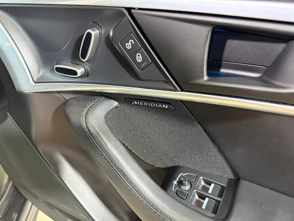 Used Jaguar F-Type 2018 for sale - 75502495: Photo 23