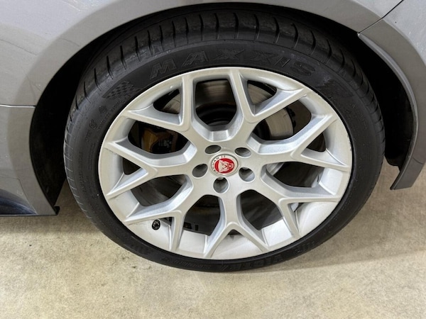 Used Jaguar F-Type 2018 for sale - 75502495: Photo 26