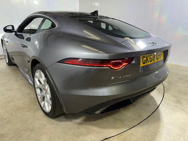 Used Jaguar F-Type 2018 for sale - 75502495: Photo 41