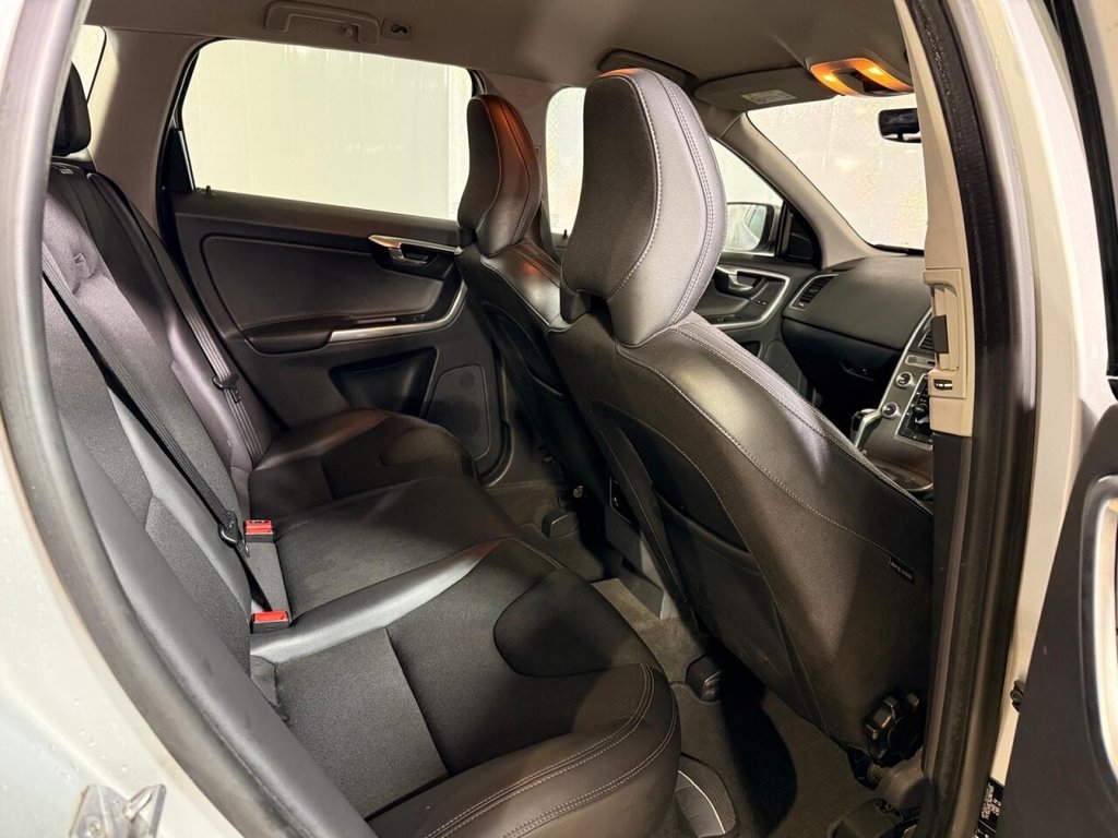 Used Volvo XC60 2015 for sale - 76118935: Photo 14