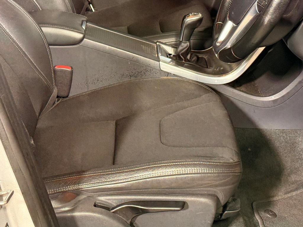 Used Volvo XC60 2015 for sale - 76118935: Photo 19