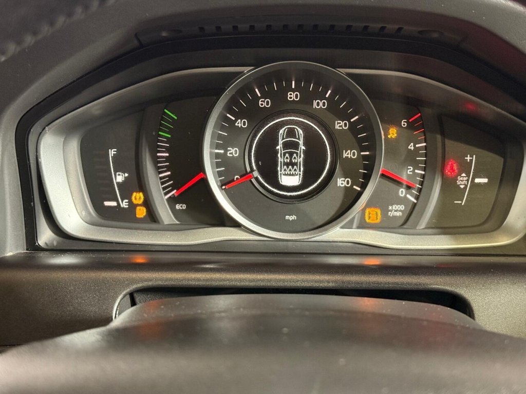 Used Volvo XC60 2015 for sale - 76118935: Photo 25