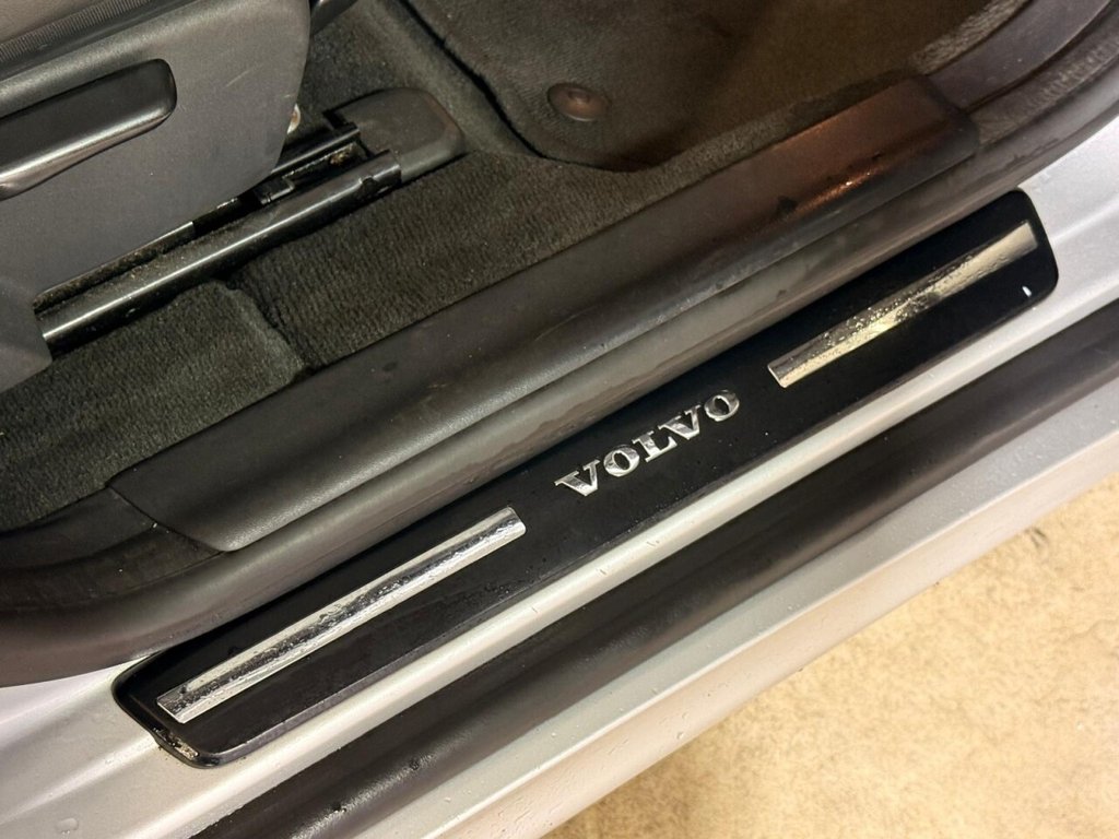 Used Volvo XC60 2015 for sale - 76118935: Photo 26