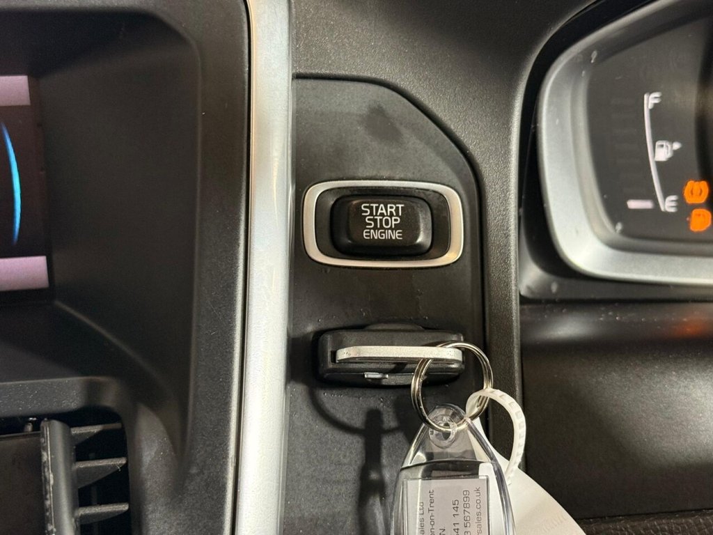 Used Volvo XC60 2015 for sale - 76118935: Photo 30