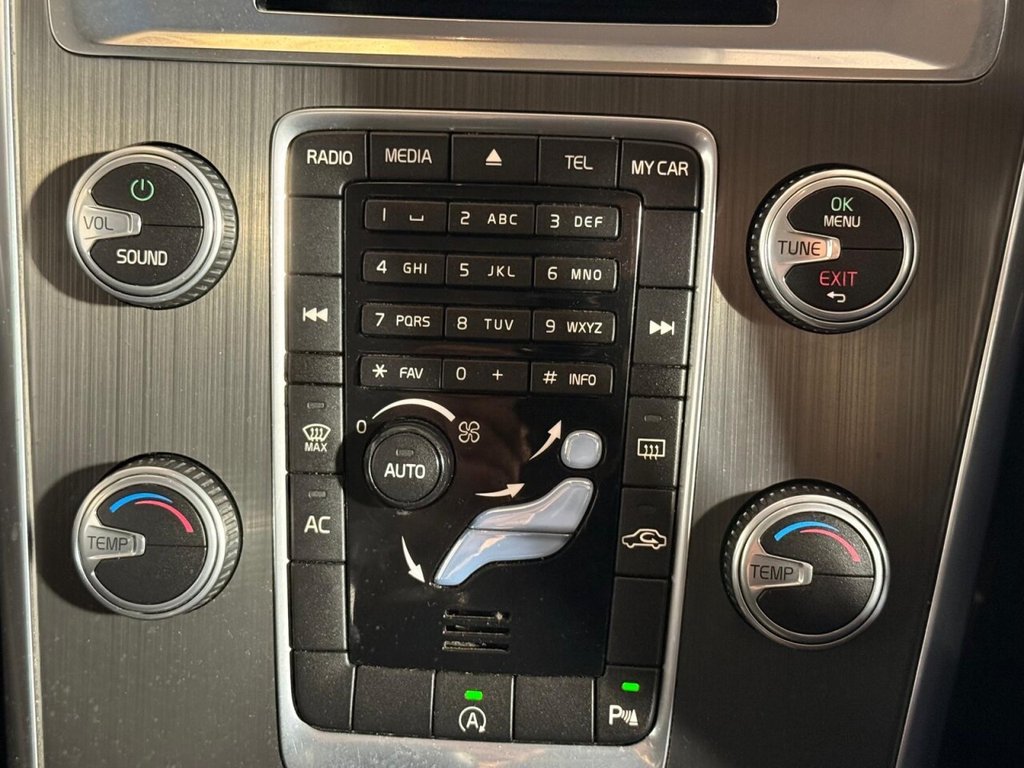 Used Volvo XC60 2015 for sale - 76118935: Photo 40