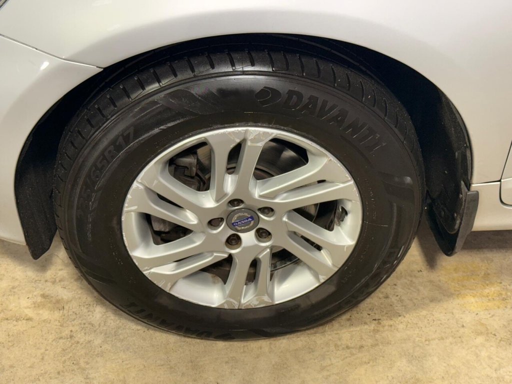 Used Volvo XC60 2015 for sale - 76118935: Photo 44