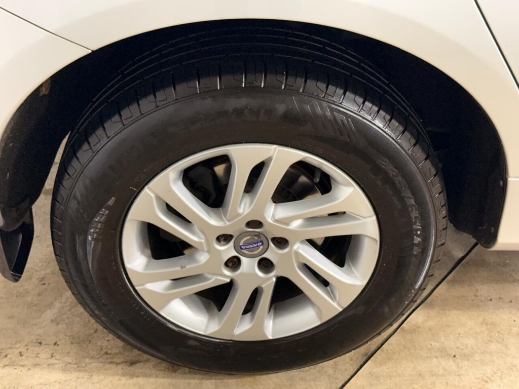 Used Volvo XC60 2015 for sale - 76118935: Photo 46