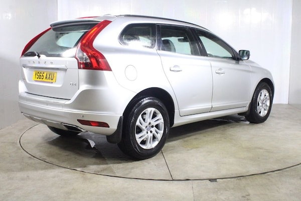 Used Volvo XC60 2015 for sale - 76118935: Photo 6