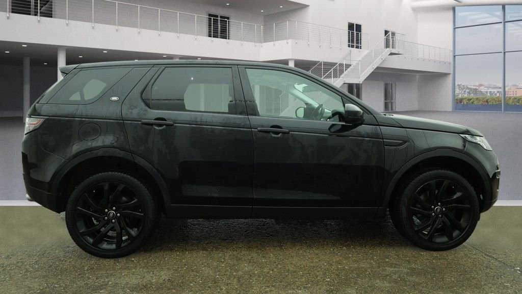 Used Land Rover Discovery Sport 2018 for sale - 77621520: Photo 10