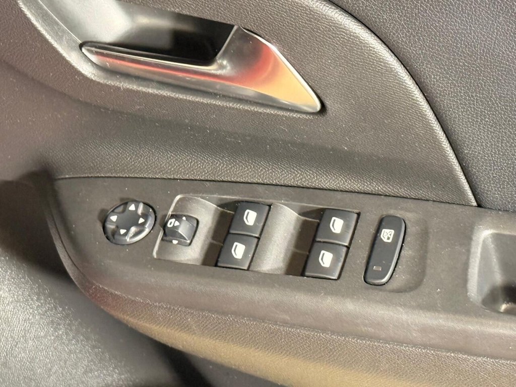 Used Vauxhall Corsa 2020 for sale - 76632367: Photo 31