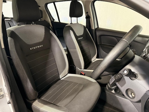 Used Dacia Sandero Stepway 2018 for sale - 75359210: Photo 12