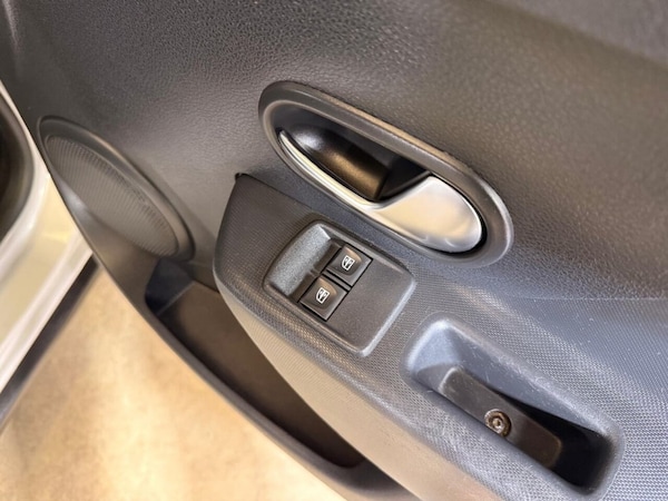 Used Dacia Sandero Stepway 2018 for sale - 75359210: Photo 13