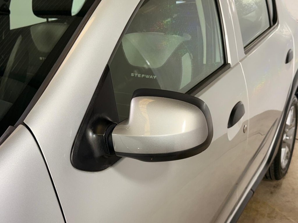 Used Dacia Sandero Stepway 2018 for sale - 75359210: Photo 32