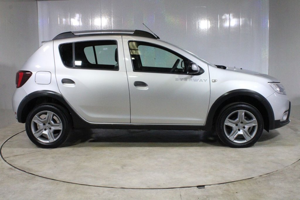 Used Dacia Sandero Stepway 2018 for sale - 75359210: Photo 47