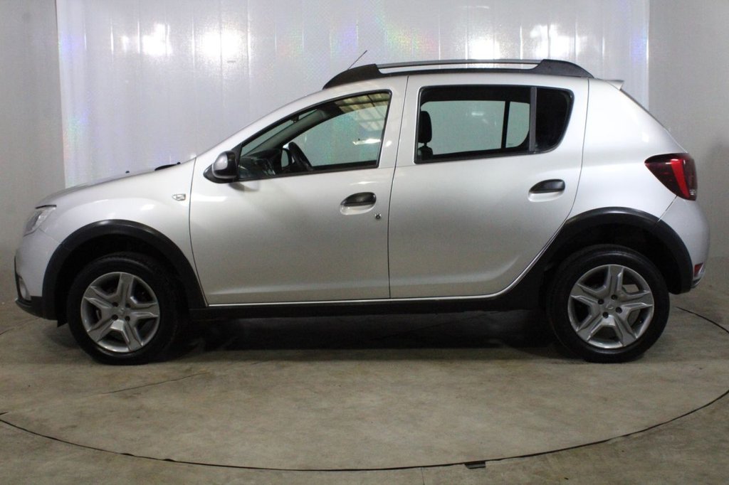 Used Dacia Sandero Stepway 2018 for sale - 75359210: Photo 51