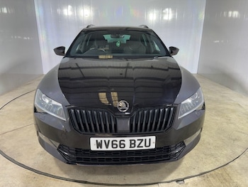 Used Skoda Superb 2016 for sale - 76520714: Photo