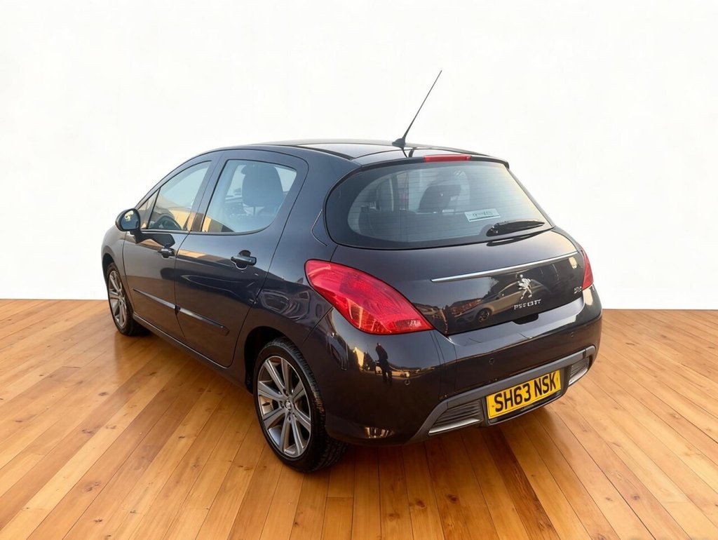 Used Peugeot 308 2013 for sale - 77089294: Photo 11