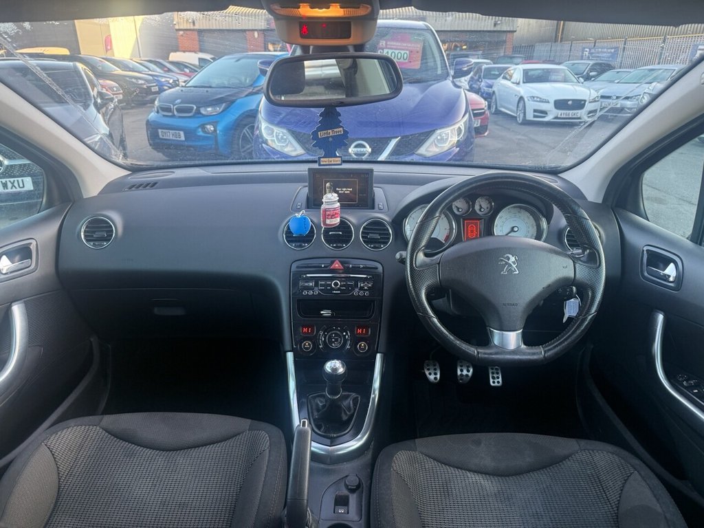 Used Peugeot 308 2013 for sale - 77089294: Photo 2