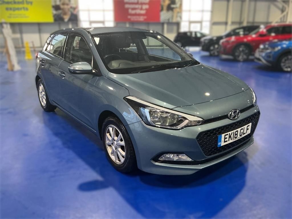 Used Hyundai i20 2018 for sale - 76711269: Photo 1