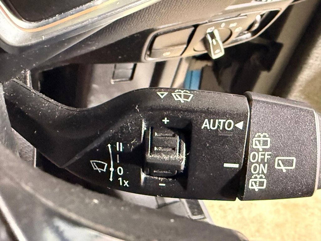 Used BMW i3 2017 for sale - 76758697: Photo 35